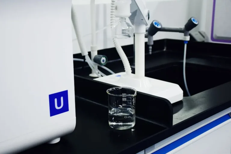 Lab Measurement Tools: Beginner Guide