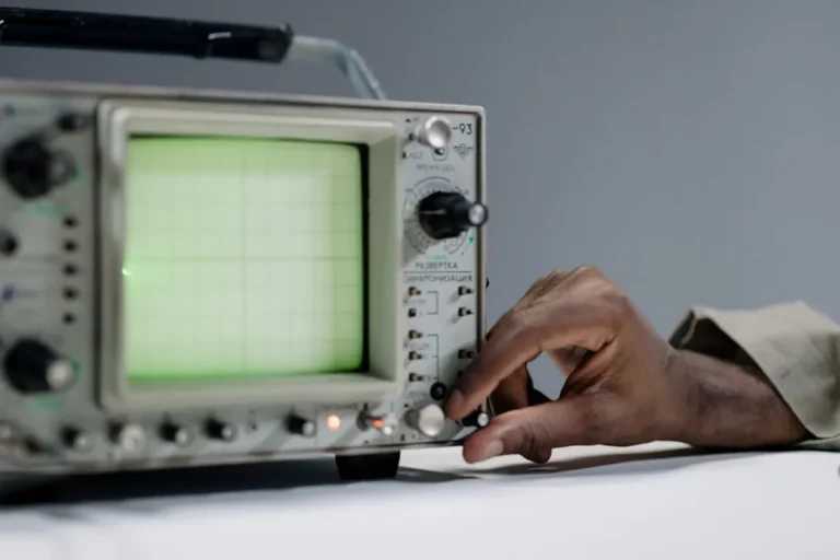 Precision Measurement Instruments for Research Labs