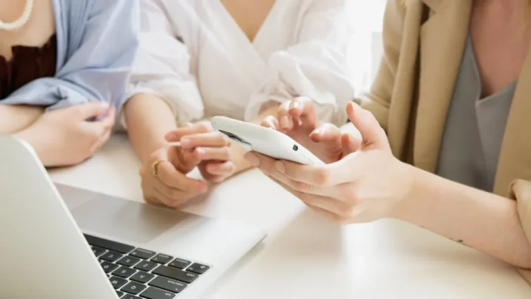 Viberate Explained: Search Intent, Context, and Alternatives